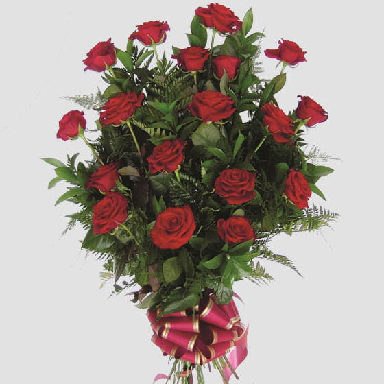 Ramo Funerario 18 Rosas Rojas